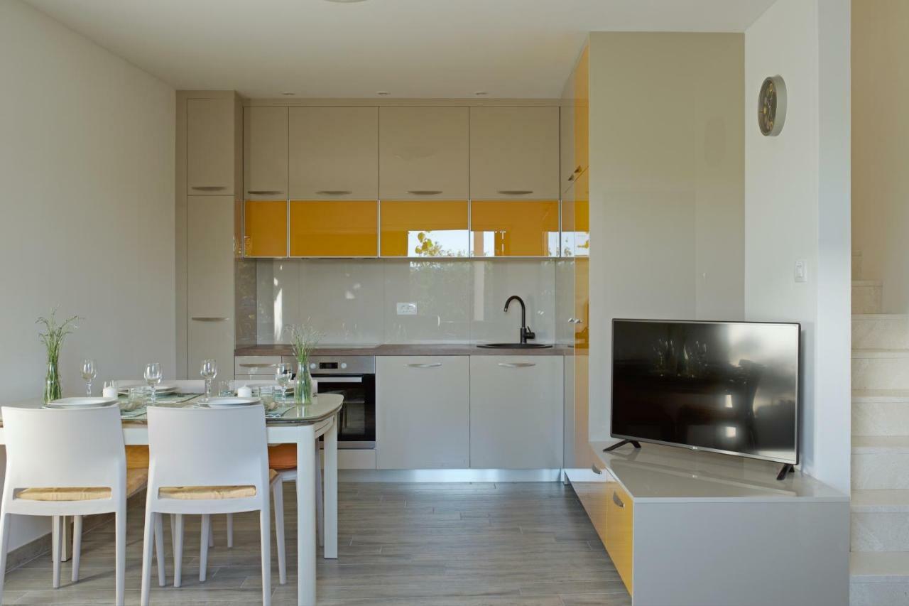 Holiday House Kalimero Примоштен Экстерьер фото